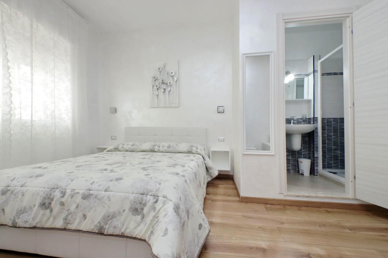 B&B Giuly Fiumicino Dış mekan fotoğraf