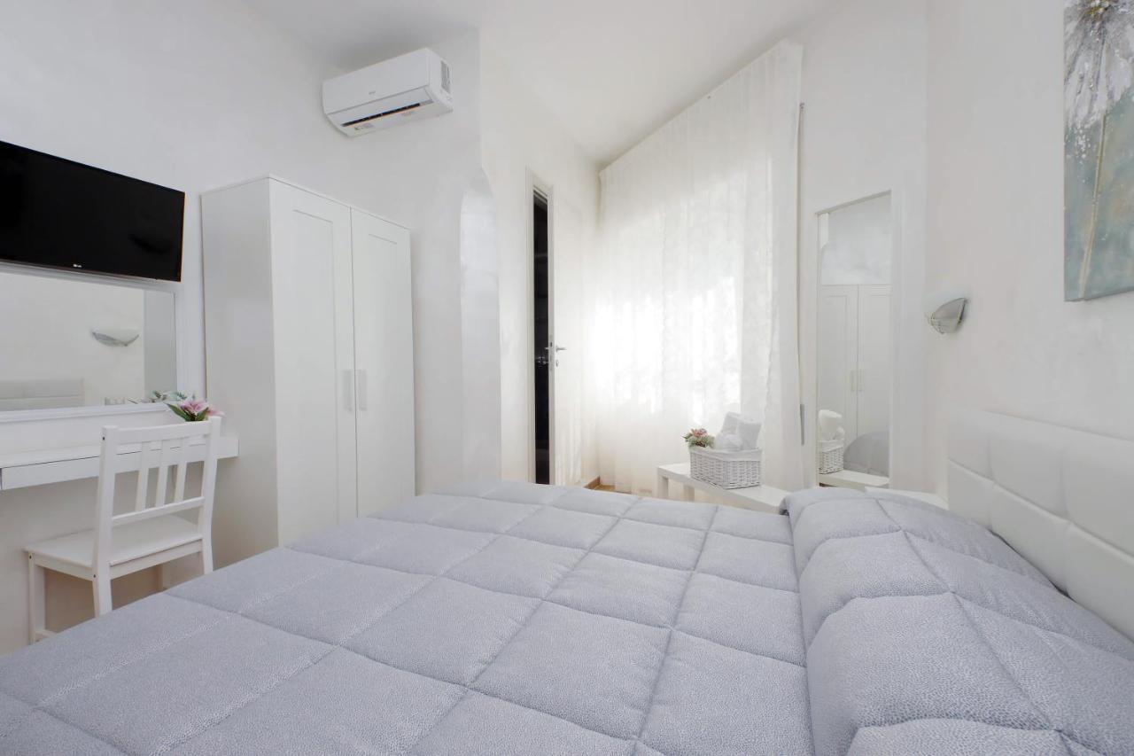 B&B Giuly Fiumicino Dış mekan fotoğraf